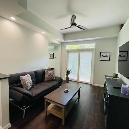 Apartmán Sonsak - Unit 4 Charlottesville Exteriér fotografie